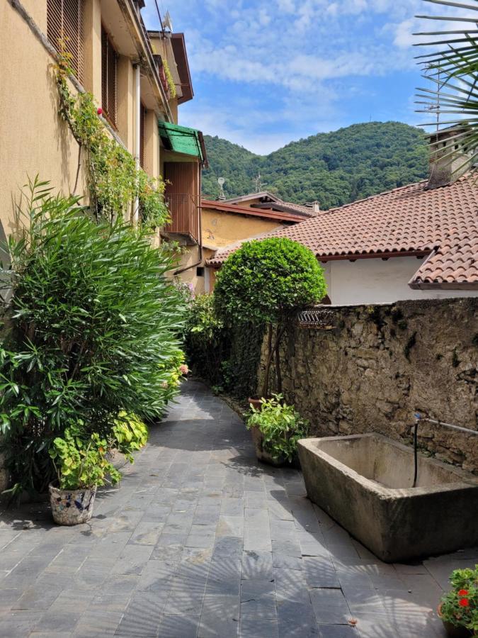Casa Gianna Apartment Castiglione dʼIntelvi Екстериор снимка